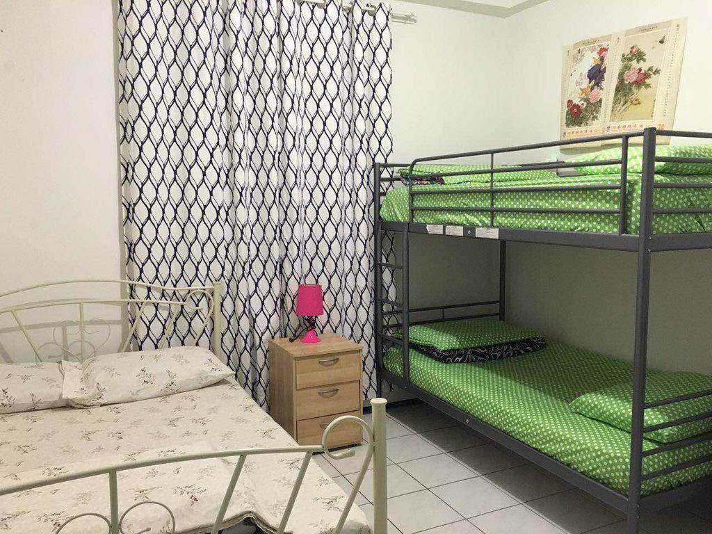 University Apartment Торонто Экстерьер фото
