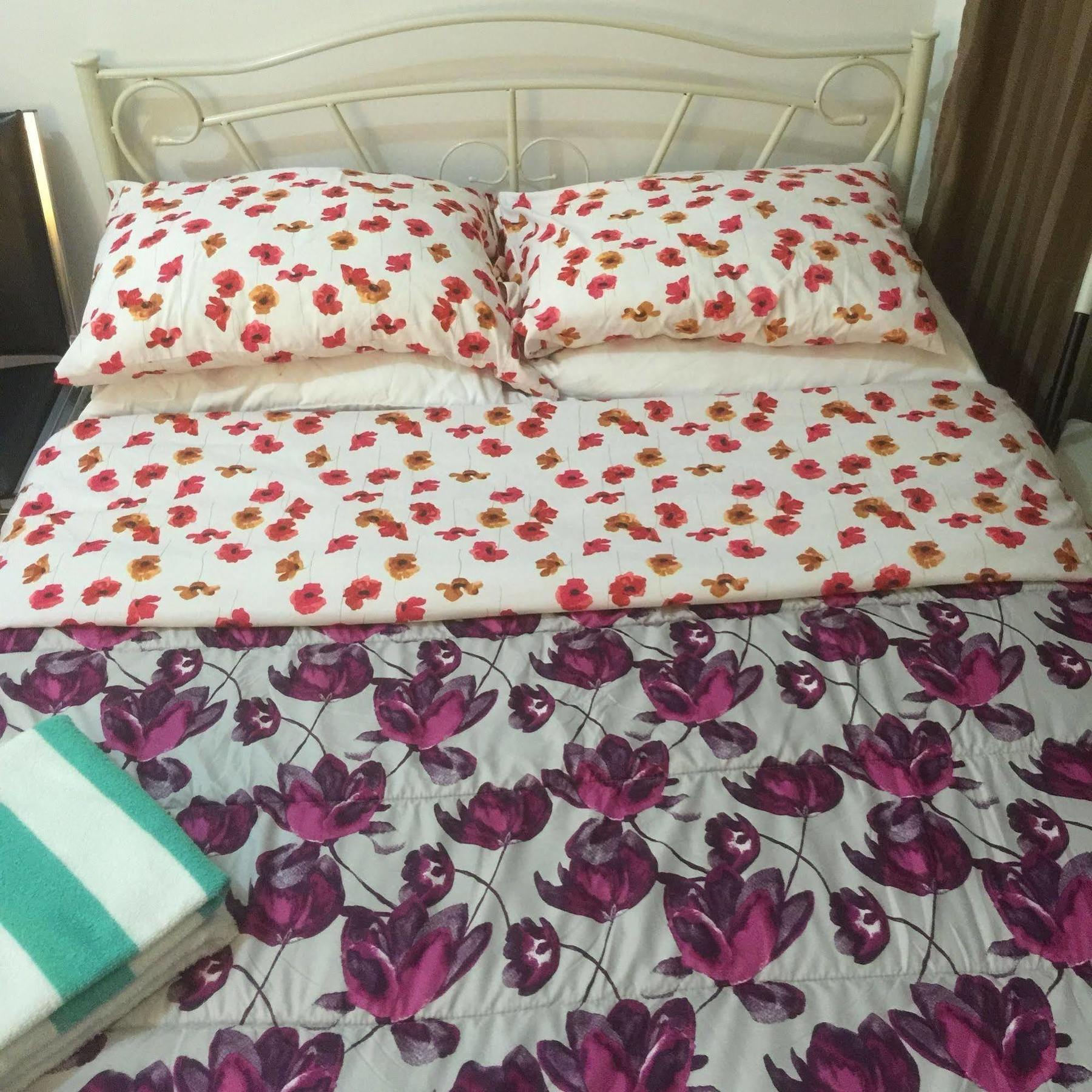 University Apartment Торонто Экстерьер фото