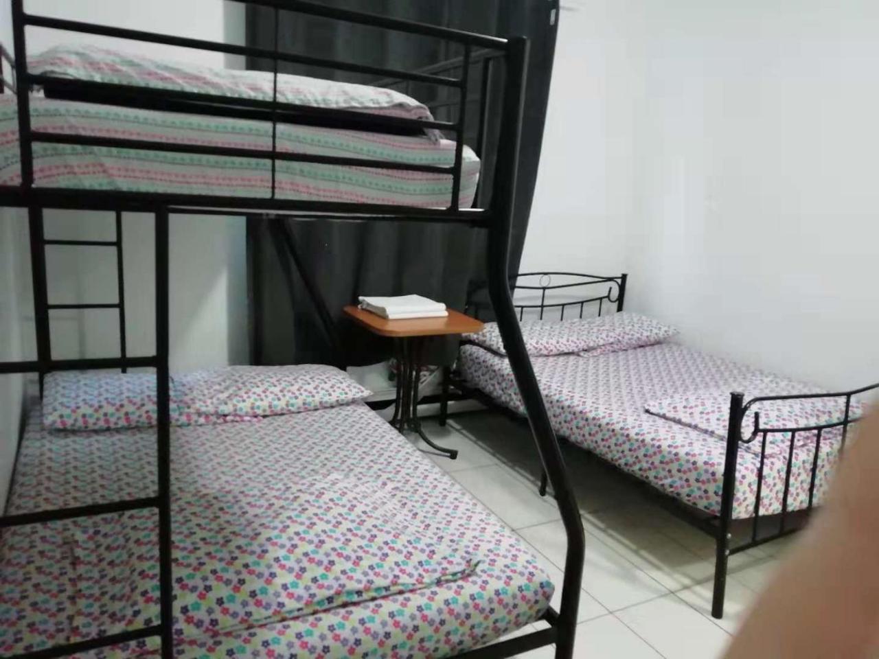 University Apartment Торонто Экстерьер фото