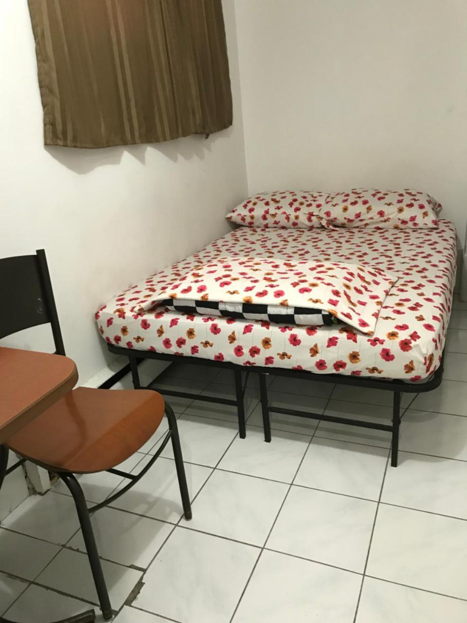 University Apartment Торонто Экстерьер фото